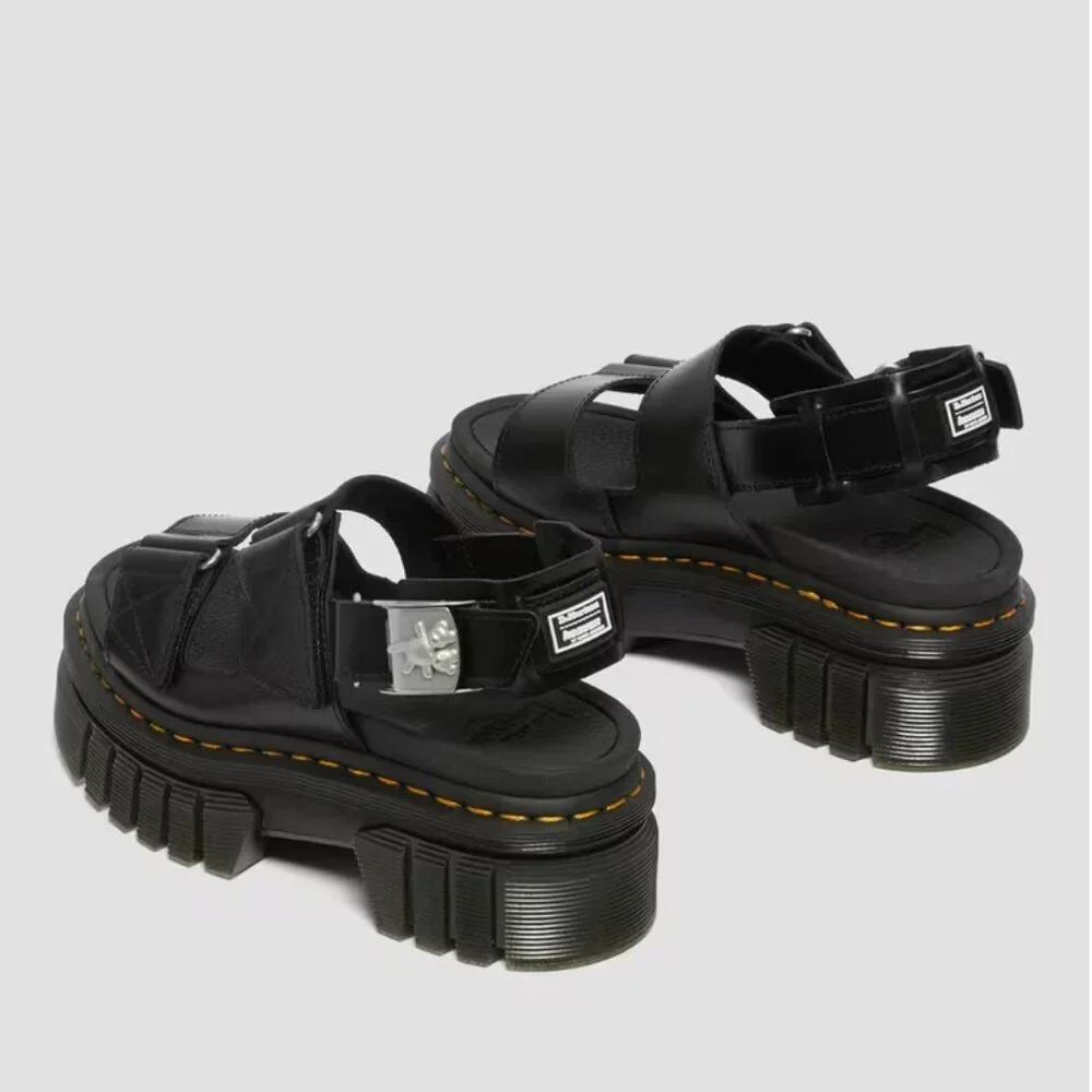 Dr. Martens Ricki Heaven by Marc Jacobs 2-Strap Platform Sandals 8 NWT - Picture 2 of 8
